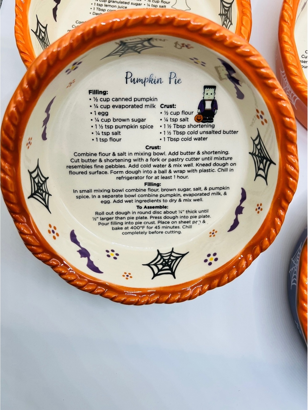 New set 4 Temp-tations by Tara Halloween Baking pie dishes recipes on plates - Picture 11 of 11